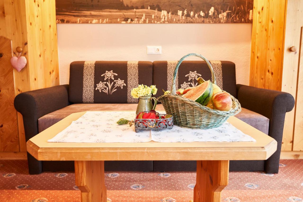 Ferienhaus Kirchplatzl Leutasch Dış mekan fotoğraf